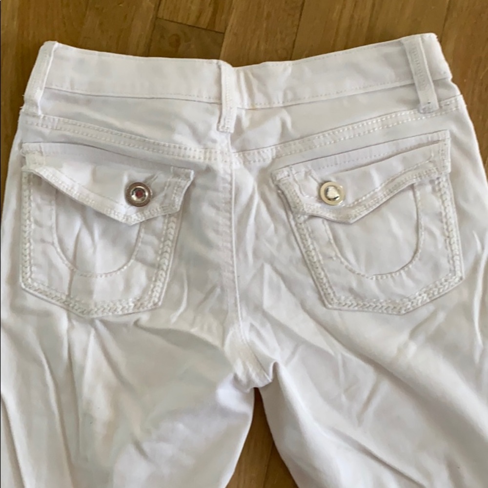 Women’s Capris (White) - Picture 4 of 7